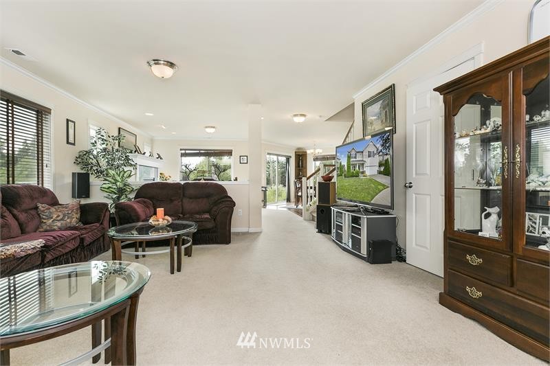 3731 151st Place Southeast Bothell, WA 98012 - Photo 4 of 19