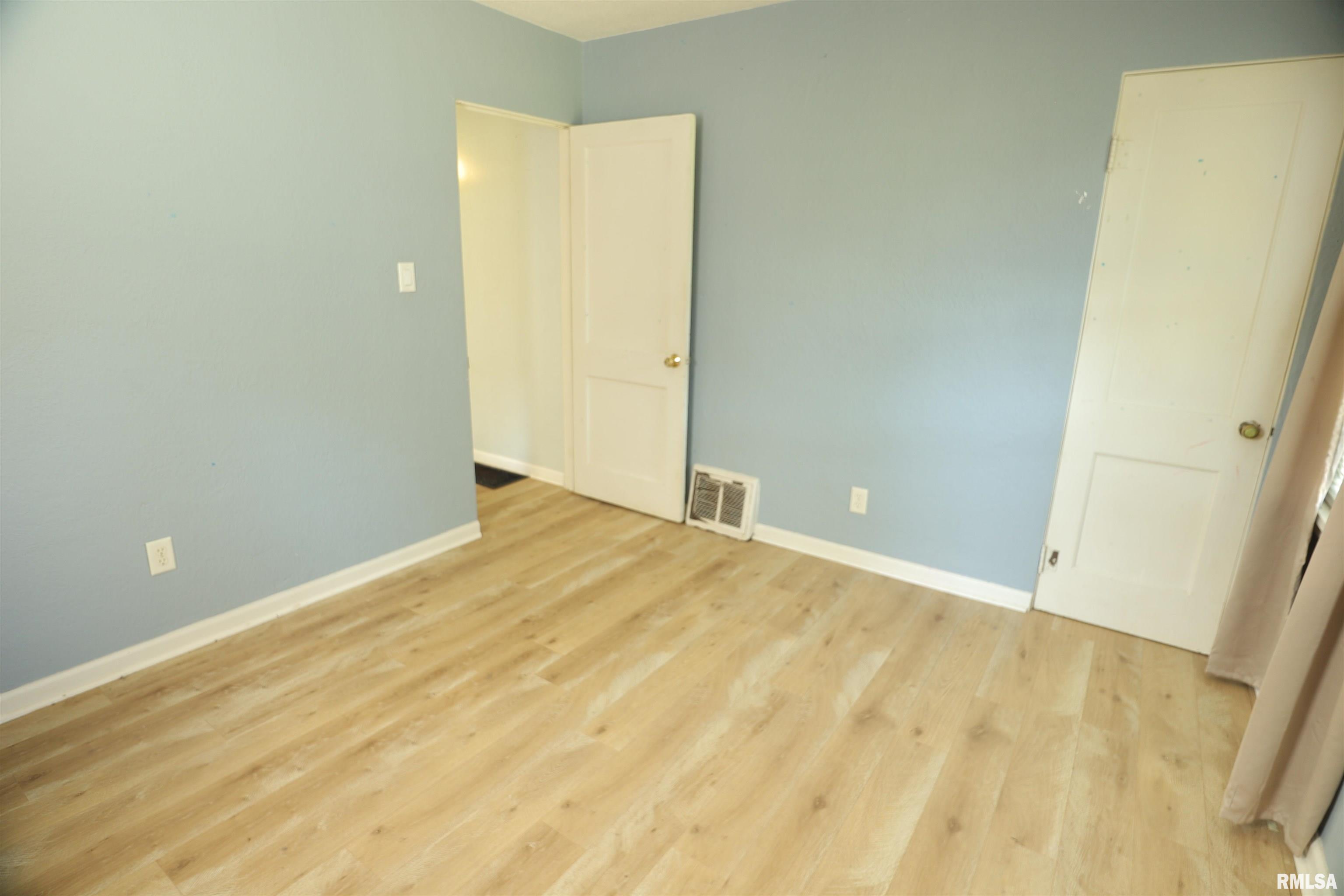 1502 State Street Pekin, IL 61554 - Photo 5 of 15 Gallery Image 5