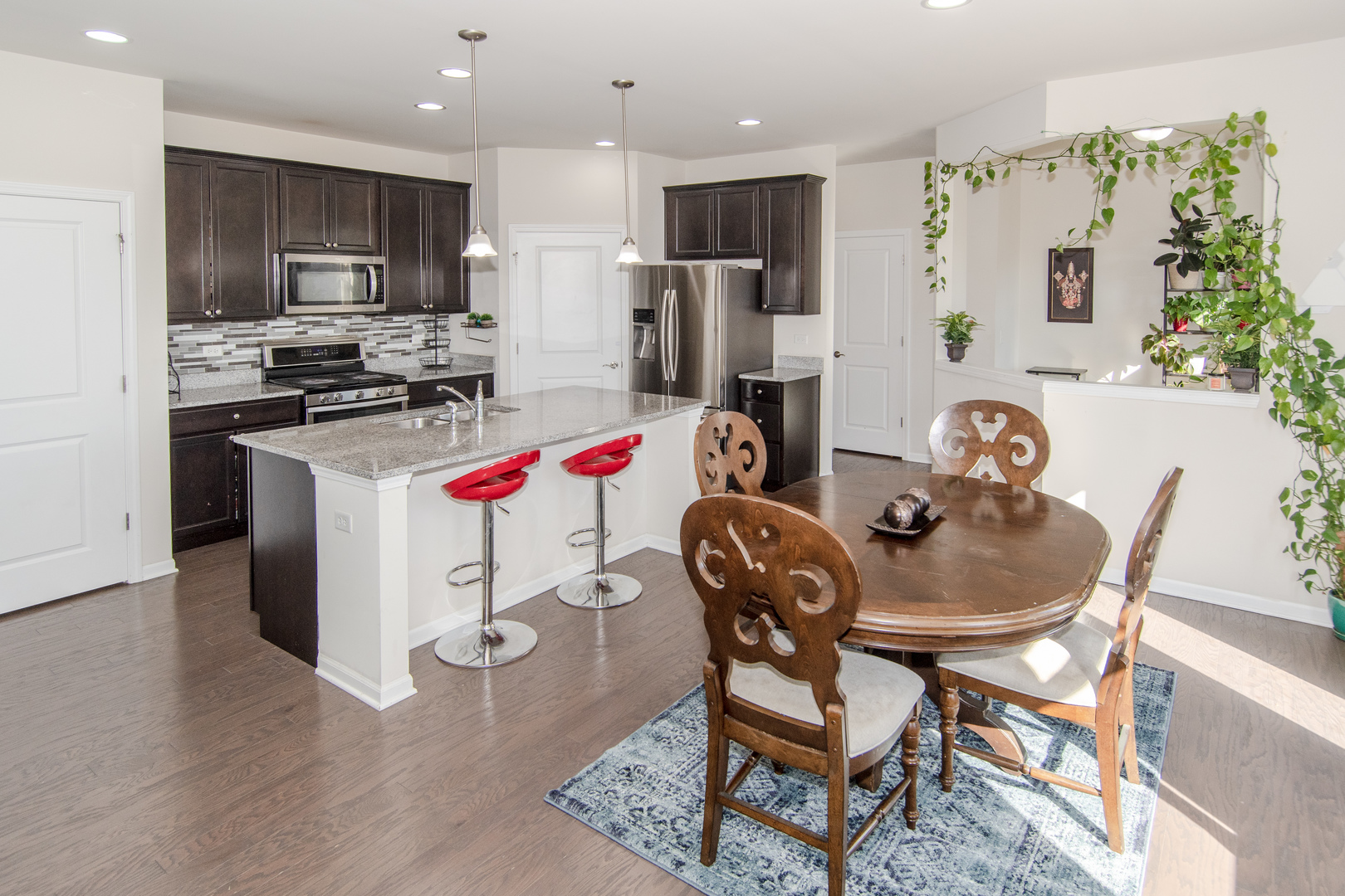 2548 Balsam Cove Road Naperville, IL 60563 - Photo 10 of 63 Gallery Image 10