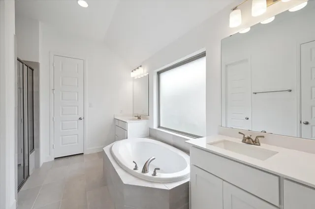 $3,000 | 645 Cape Capri Drive, Katy, TX 77493