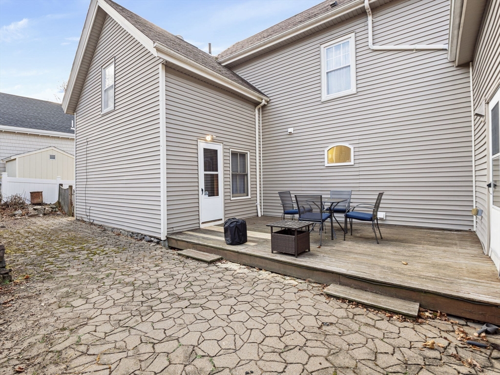 19 Charles Street Woburn, MA 01801 - Photo 23 of 30 Gallery Image 23