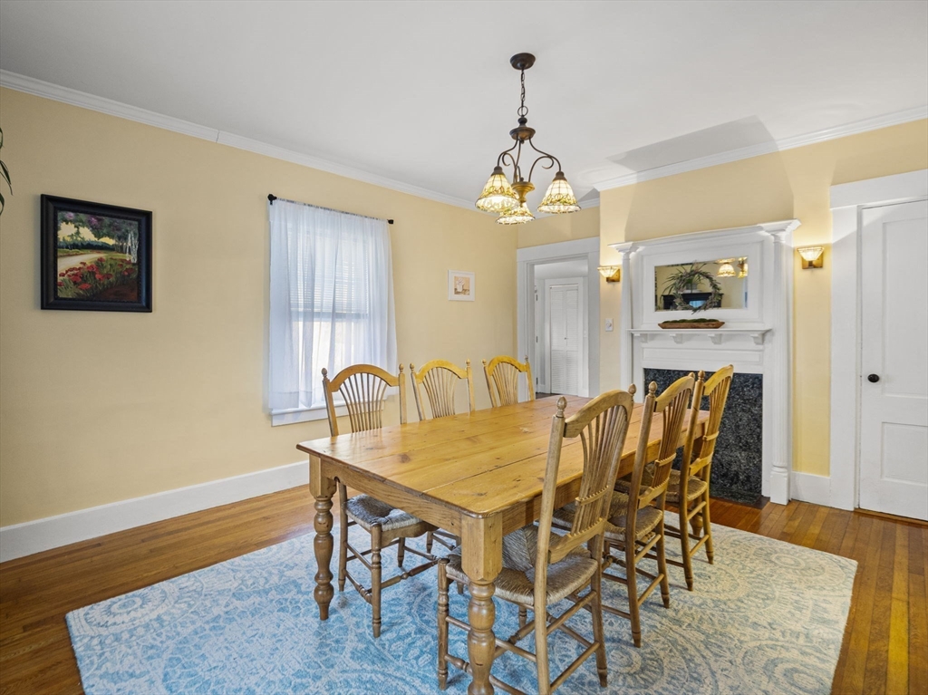 19 Charles Street Woburn, MA 01801 - Photo 7 of 30 Gallery Image 7