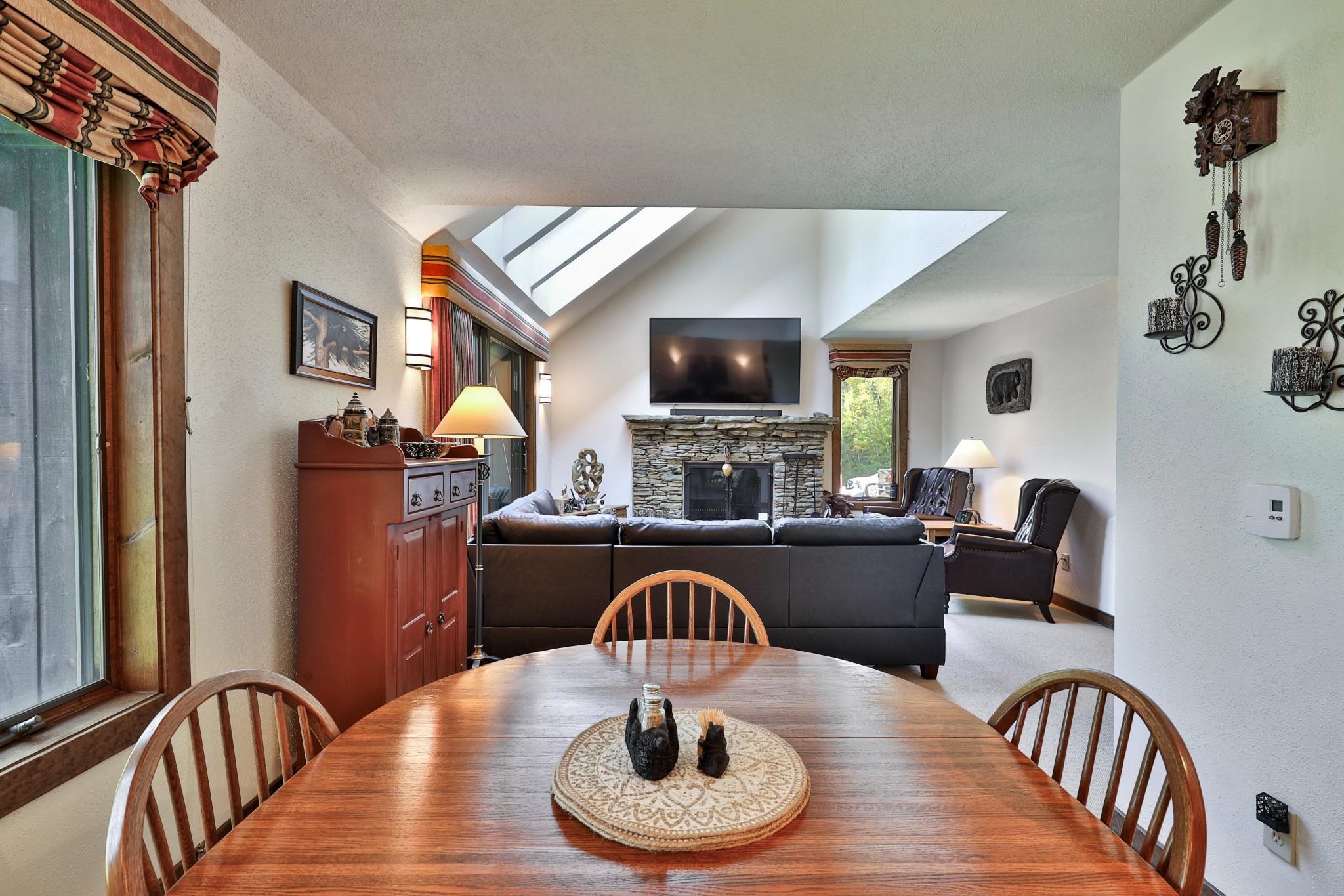 107 Blueberry Ledge Ridge, Unit L45 Plymouth, VT 05056 - Photo 4 of 46