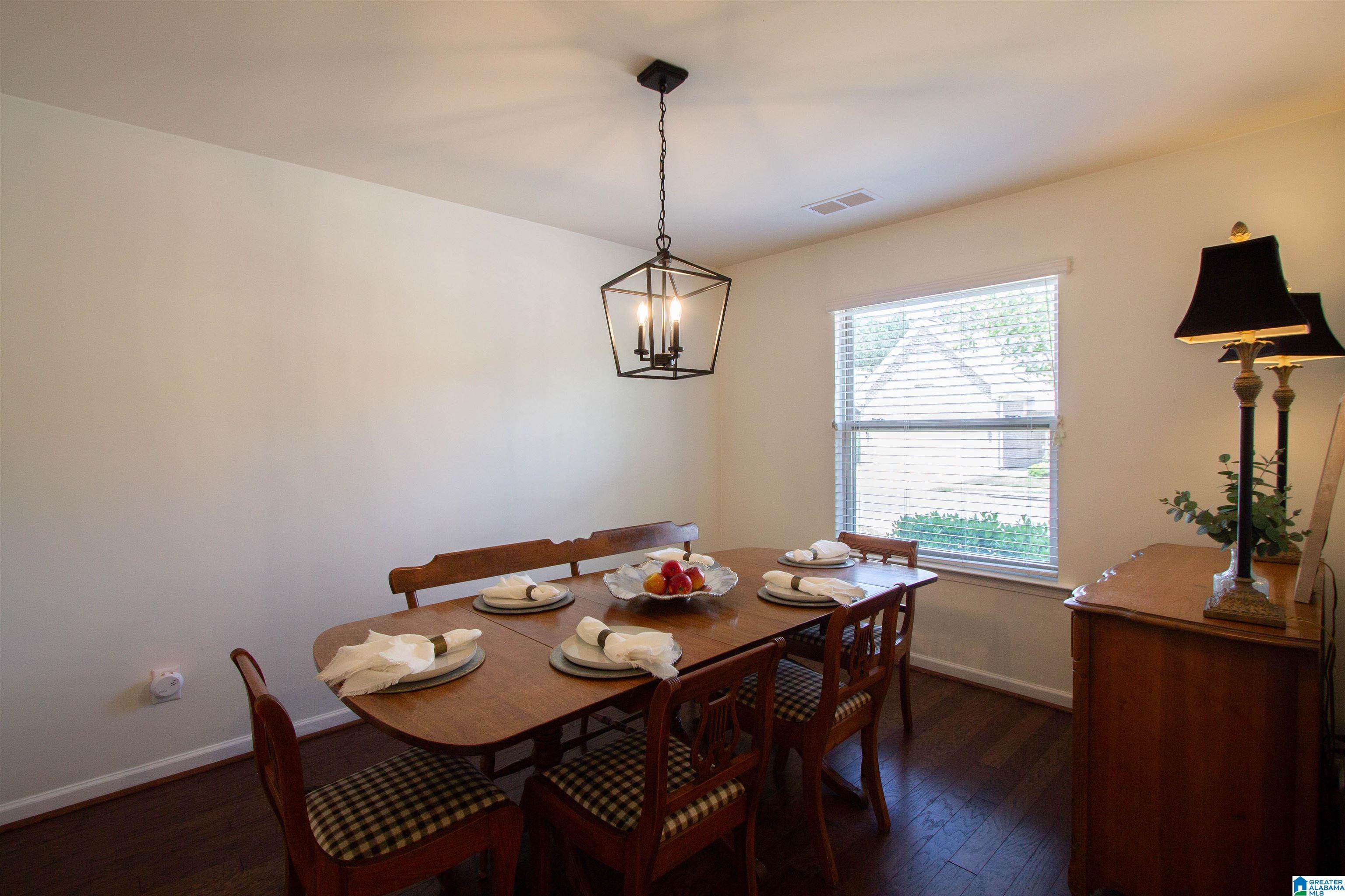 5620 Park Side Road Birmingham, AL 35244 - Photo 3 of 42