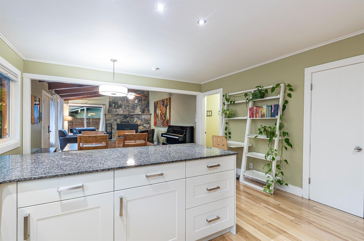 42433 Buckeye Road Oakhurst, CA 93644 - Photo 14 of 41 Gallery Image 14