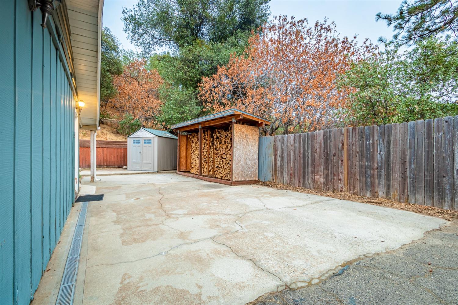 42433 Buckeye Road Oakhurst, CA 93644 - Photo 35 of 41 Gallery Image 35