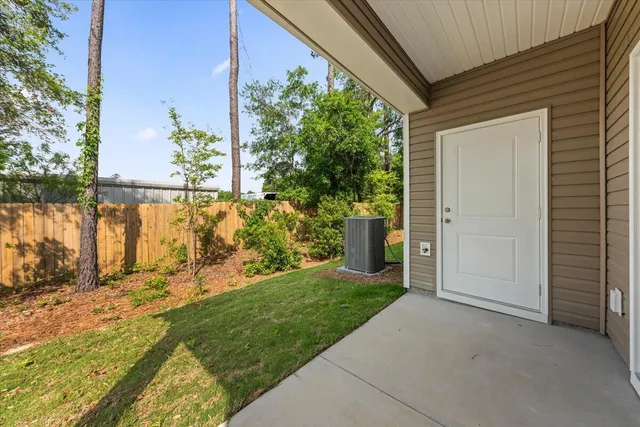 $2,300 | 801 Twin Rivers Drive, Wando, SC 29492