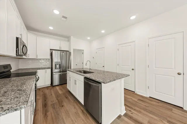 $2,300 | 801 Twin Rivers Drive, Wando, SC 29492