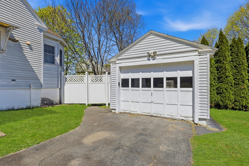12 West Kenneth Street Lawrence, MA 01843 - Photo 21 of 25
