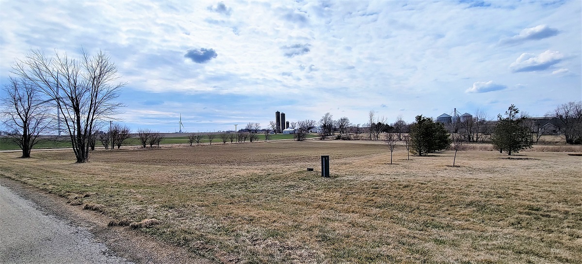 903 Brook Meadow Drive Compton, IL 61318 - Photo 5 of 9 a view of a lake view