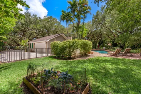 $7,750,000 | 7400 Southwest 47th Court, Miami, FL 33143