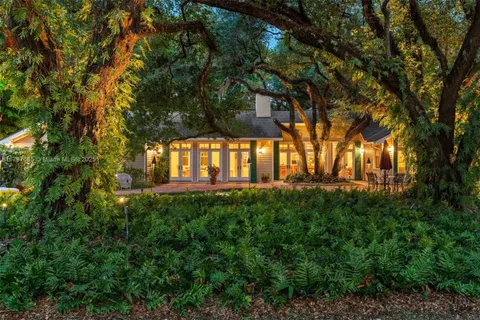 $7,750,000 | 7400 Southwest 47th Court, Miami, FL 33143