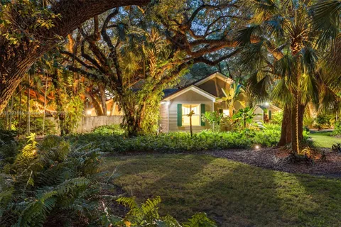 $7,750,000 | 7400 Southwest 47th Court, Miami, FL 33143