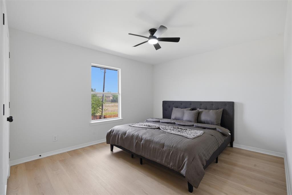4106 Ridgecrest Trail Carrollton, TX 75007 - Photo 25 of 38
