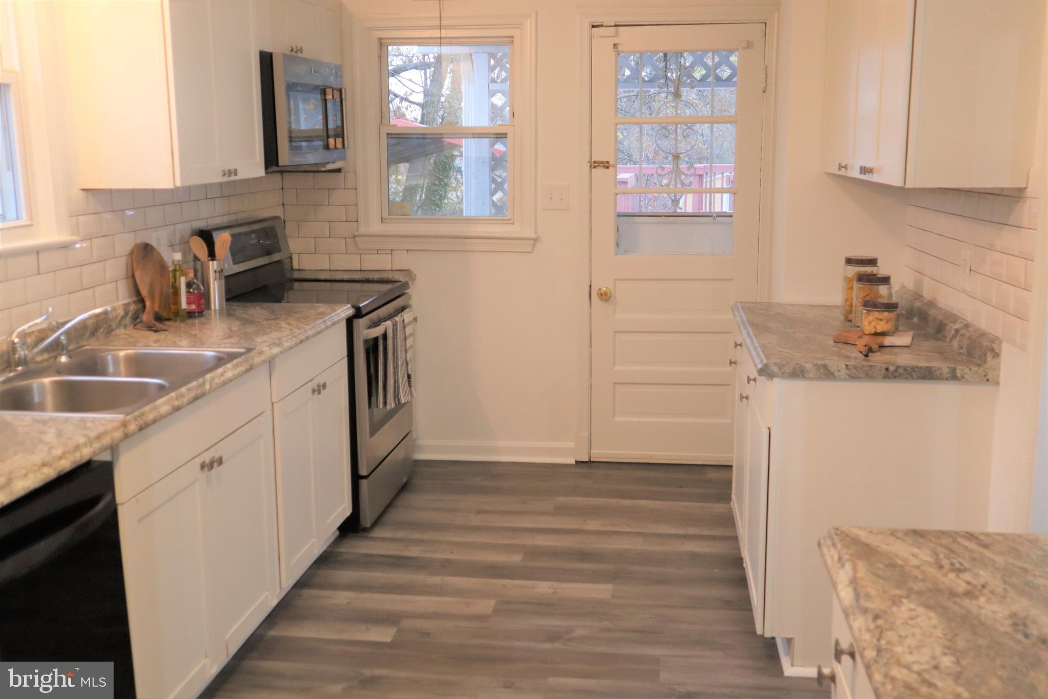 4602 Morgan Road Morningside, MD 20746 - Photo 5 of 17