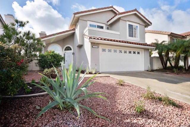 $899,900 | 1533 Roma Drive, Vista, CA 92081