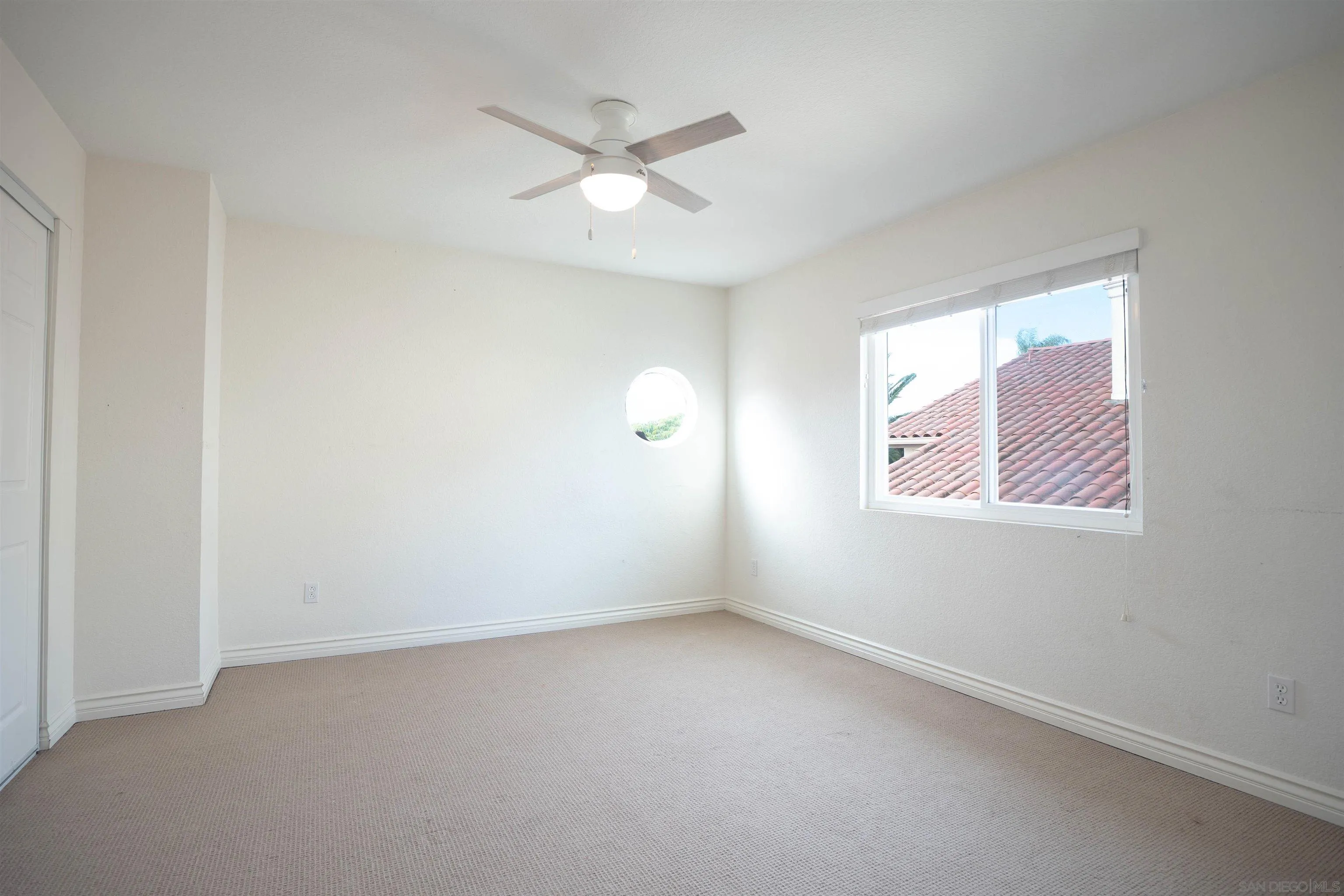 1533 Roma Drive Vista, CA 92081 - Photo 12 of 24