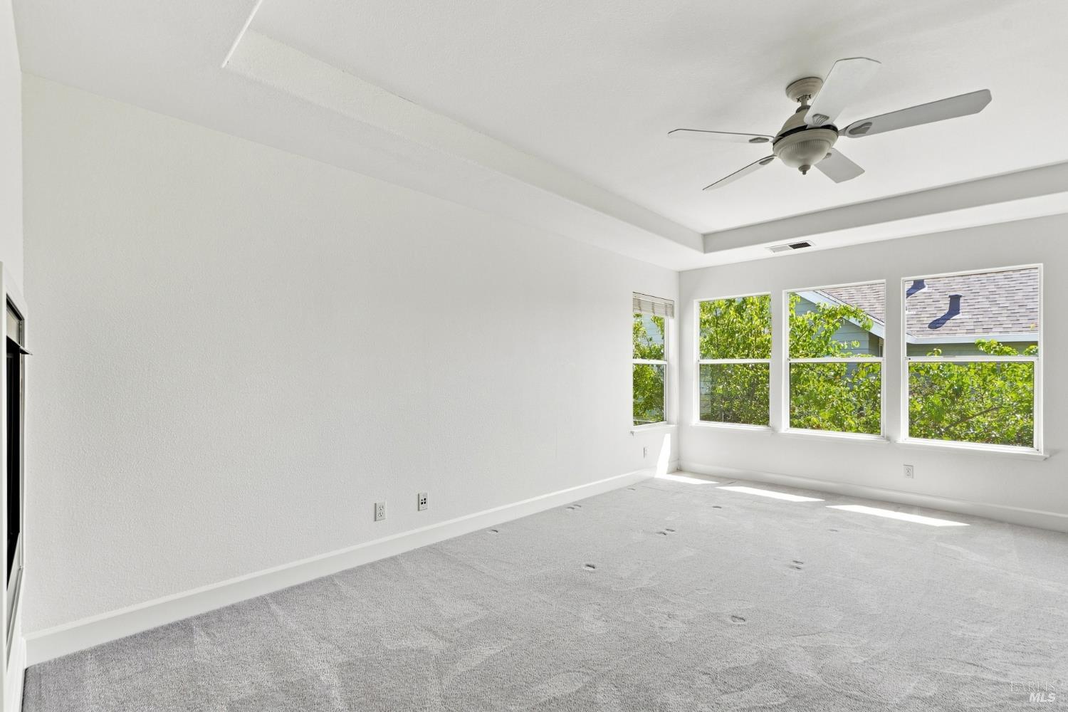 6 Egret View San Rafael, CA 94901 - Photo 19 of 37 Primary bedroom
