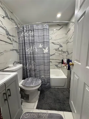 $953,999 | 188-25 Mangin Avenue | Hollis