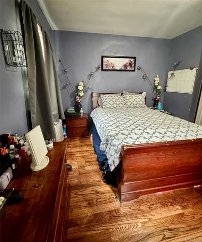 $953,999 | 188-25 Mangin Avenue | Hollis