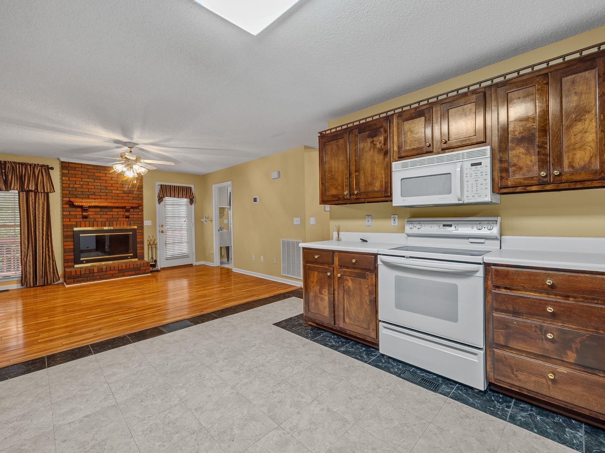 353 Round Ridge Road Spartanburg, SC 29302 - Photo 17 of 45