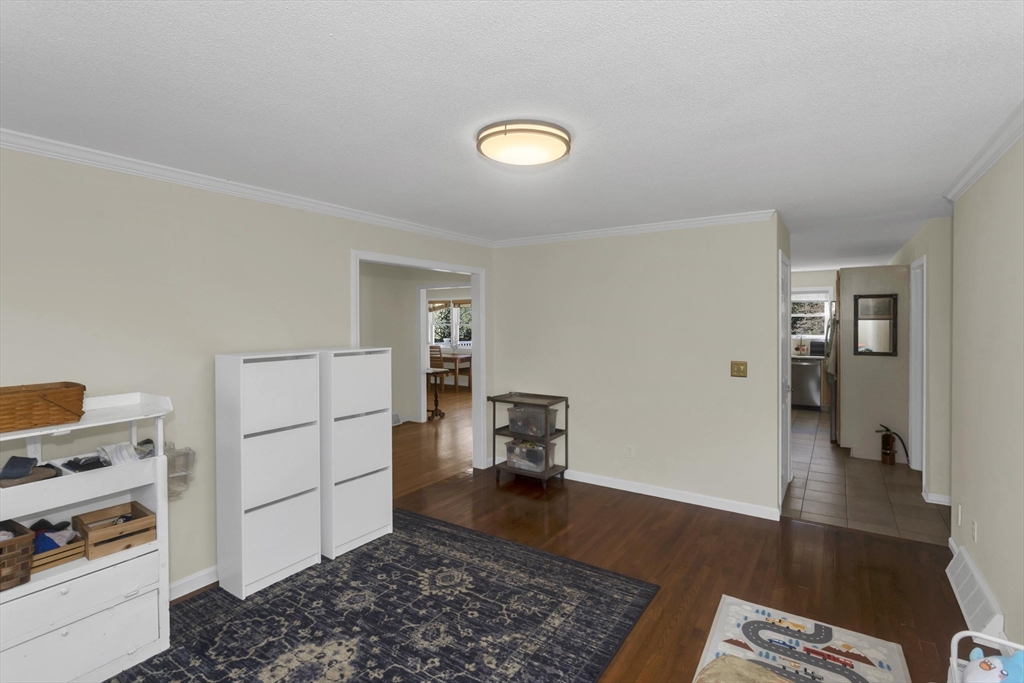 3 Grand Oak Farm Road Hadley, MA 01035 - Photo 14 of 31 Gallery Image 14