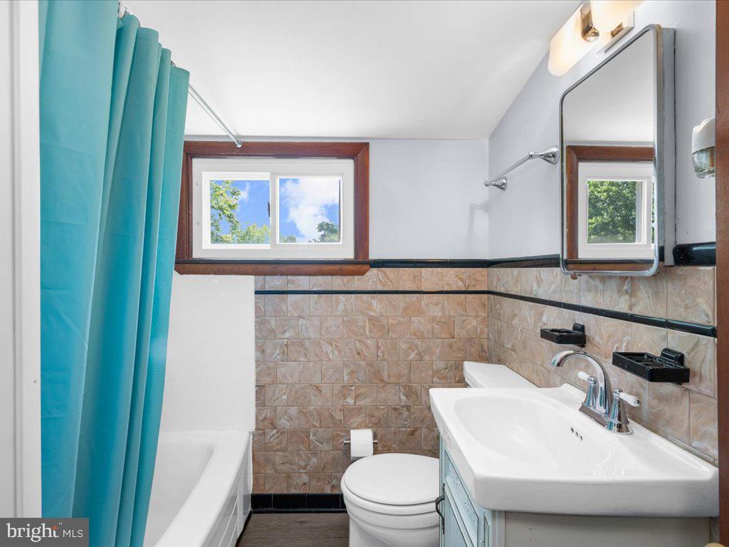 407 Sycamore Road Linthicum Heights, MD 21090 - Photo 24 of 36 Gallery Image 24