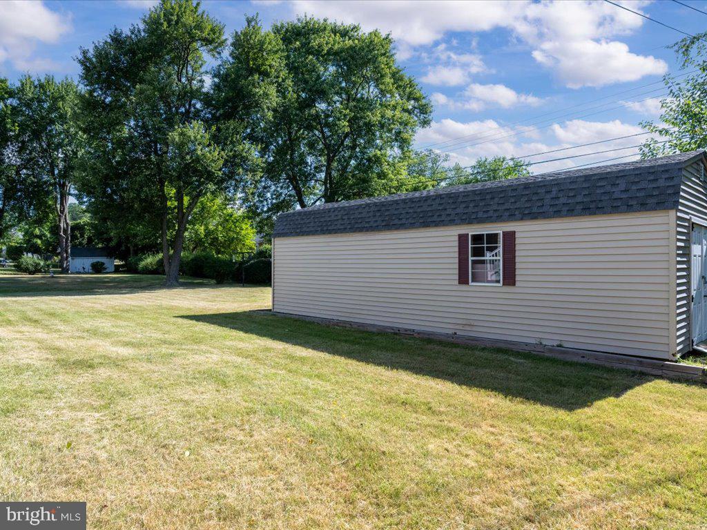 407 Sycamore Road Linthicum Heights, MD 21090 - Photo 33 of 36 Gallery Image 33