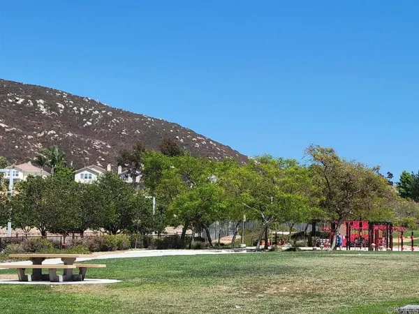 $3,748 | 16916 Hutchins Landing, Unit 69, San Diego, CA 92127