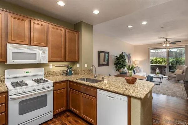 $3,748 | 16916 Hutchins Landing, Unit 69, San Diego, CA 92127