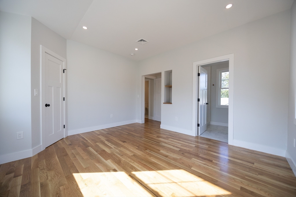 40 Lafayette Street Milton, MA 02186 - Photo 26 of 38