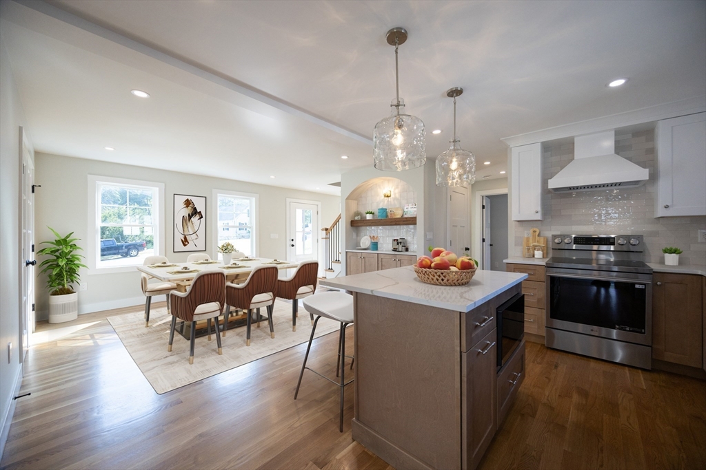 40 Lafayette Street Milton, MA 02186 - Photo 10 of 38