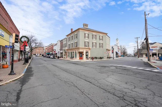 $295,000 | 317 Shipyard Drive, Unit 67, Cambridge, MD 21613