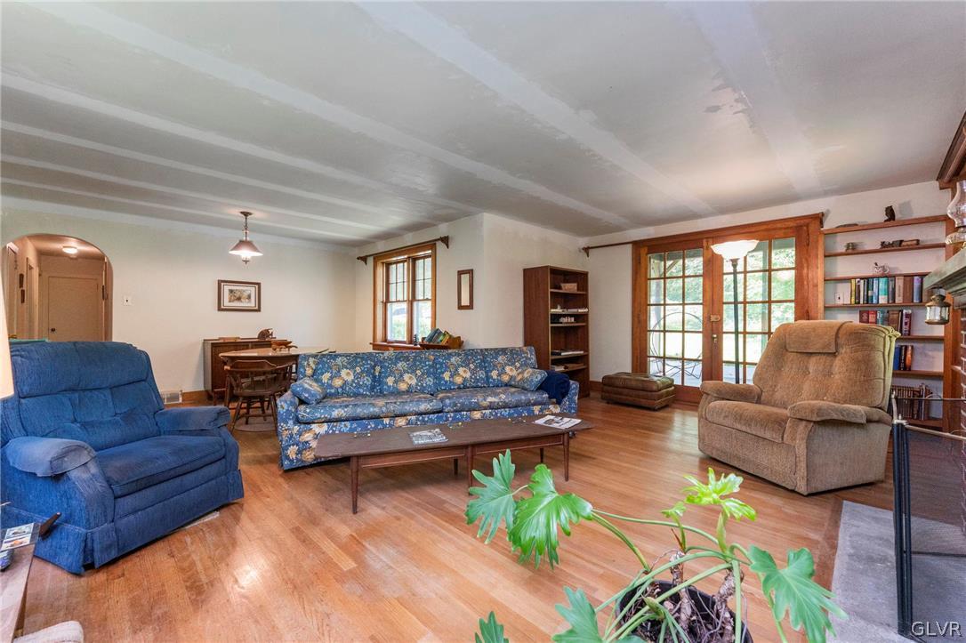 115 Upper Church Road Chalfont, PA 18914 - Photo 7 of 39 Gallery Image 7