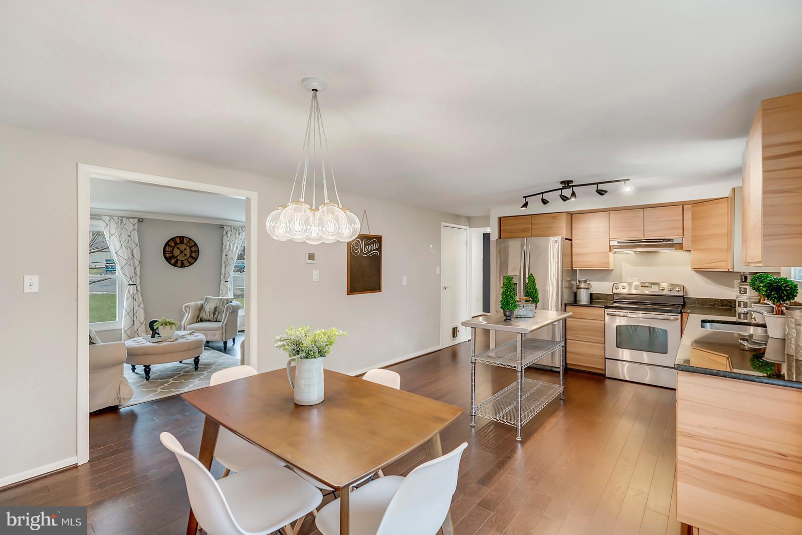 12273 Angel Wing Court Reston, VA 20191 - Photo 14 of 44