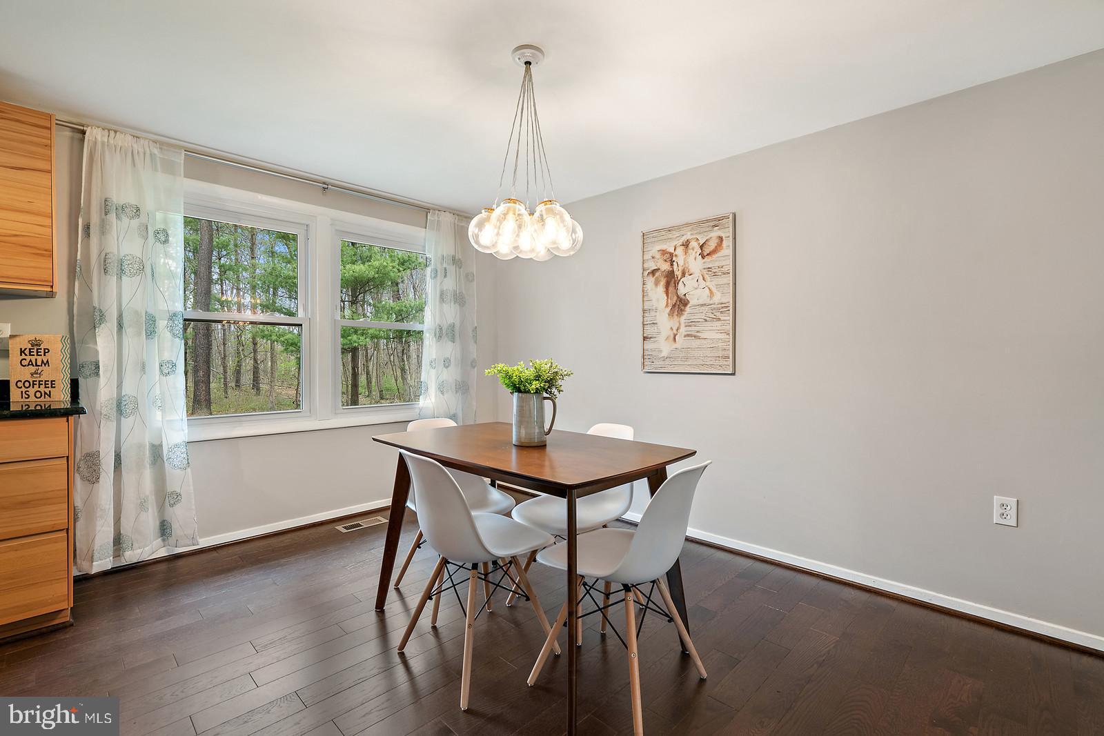 12273 Angel Wing Court Reston, VA 20191 - Photo 17 of 44
