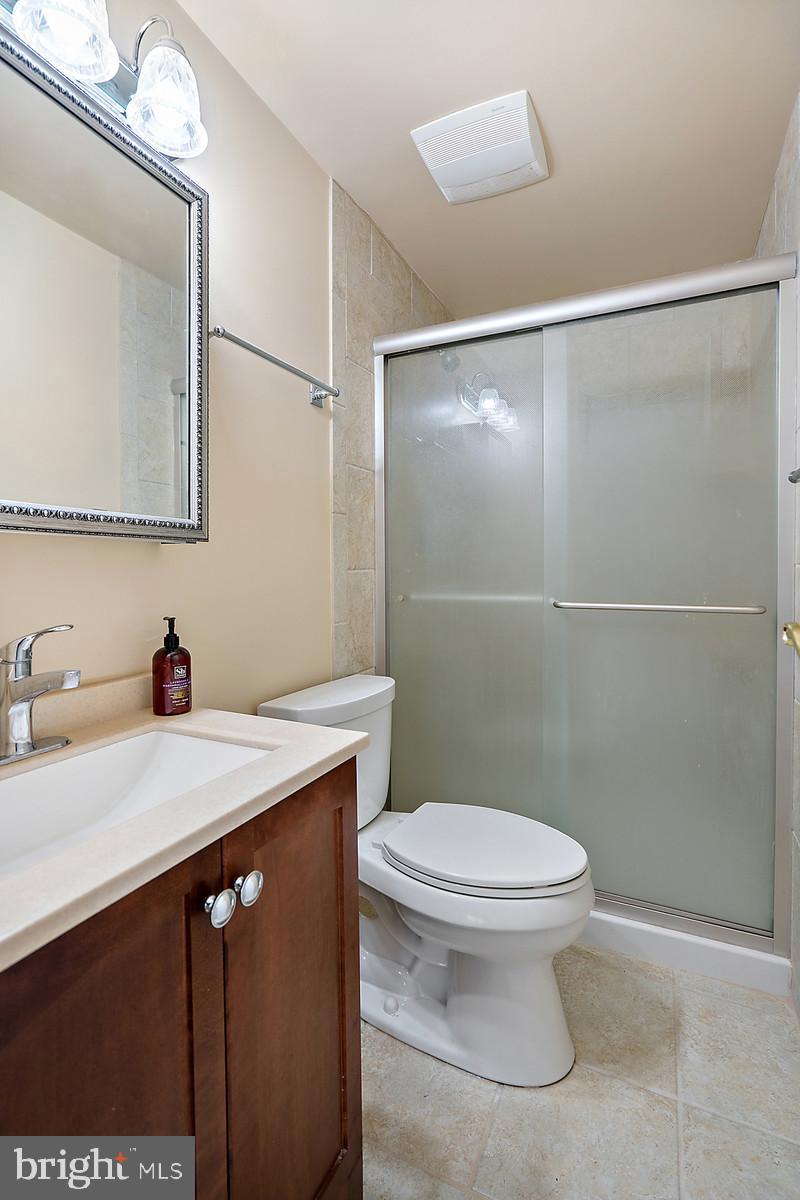 12273 Angel Wing Court Reston, VA 20191 - Photo 26 of 44