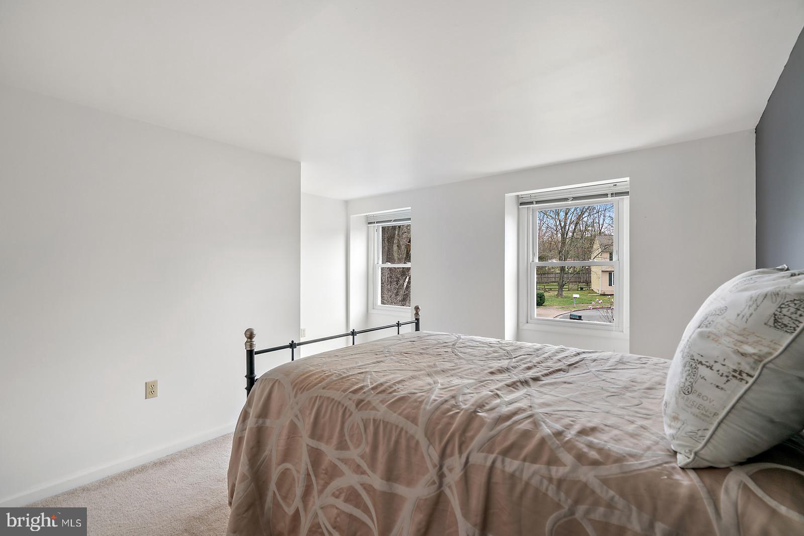 12273 Angel Wing Court Reston, VA 20191 - Photo 30 of 44