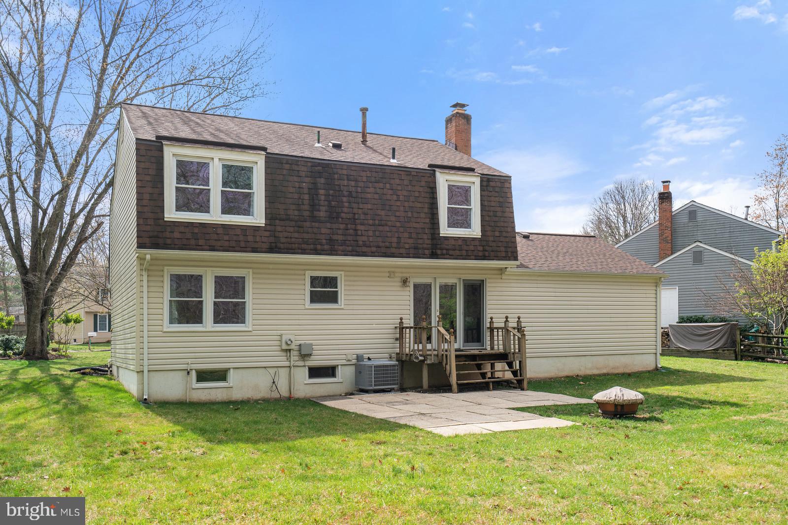 12273 Angel Wing Court Reston, VA 20191 - Photo 40 of 44