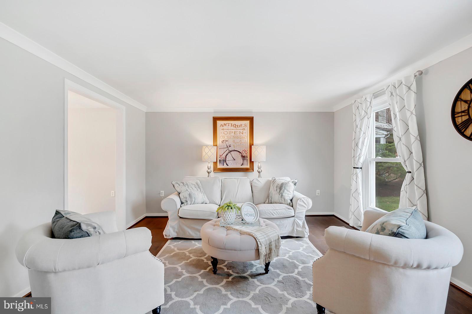 12273 Angel Wing Court Reston, VA 20191 - Photo 9 of 44