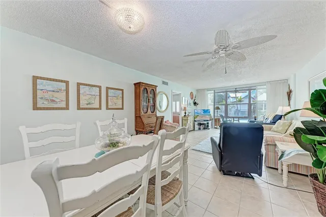 $799,999 | 5200 Gulf Drive, Unit 107, Holmes Beach, FL 34217