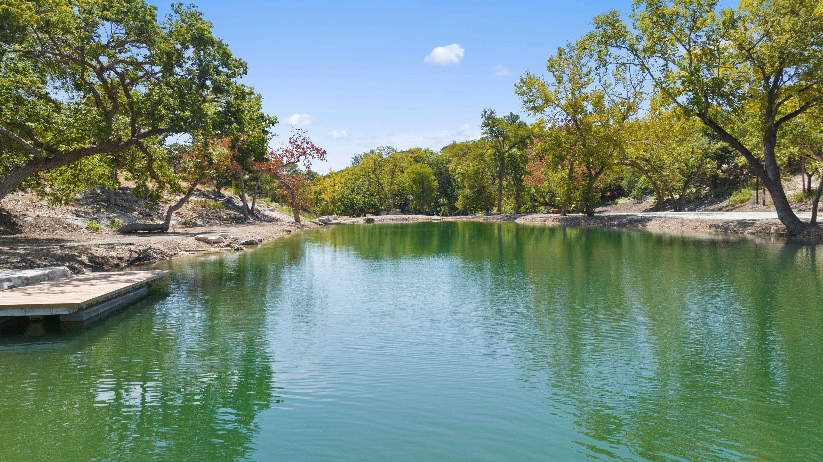 240 Pikes Peak Road Kerrville, TX 78028 - Photo 2 of 6 Gallery Image 2