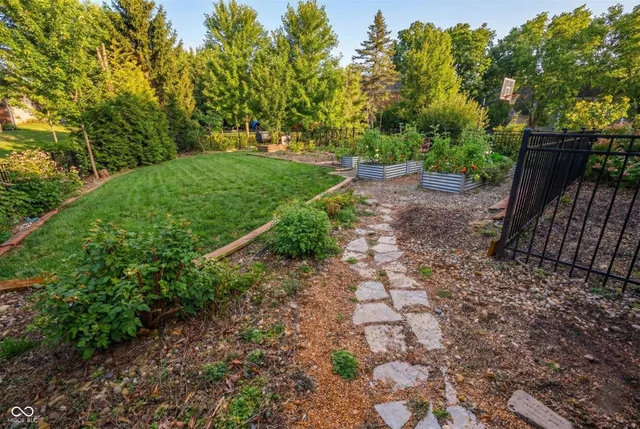 $539,703 | 1929 Willow Bend Court, Avon, IN 46123