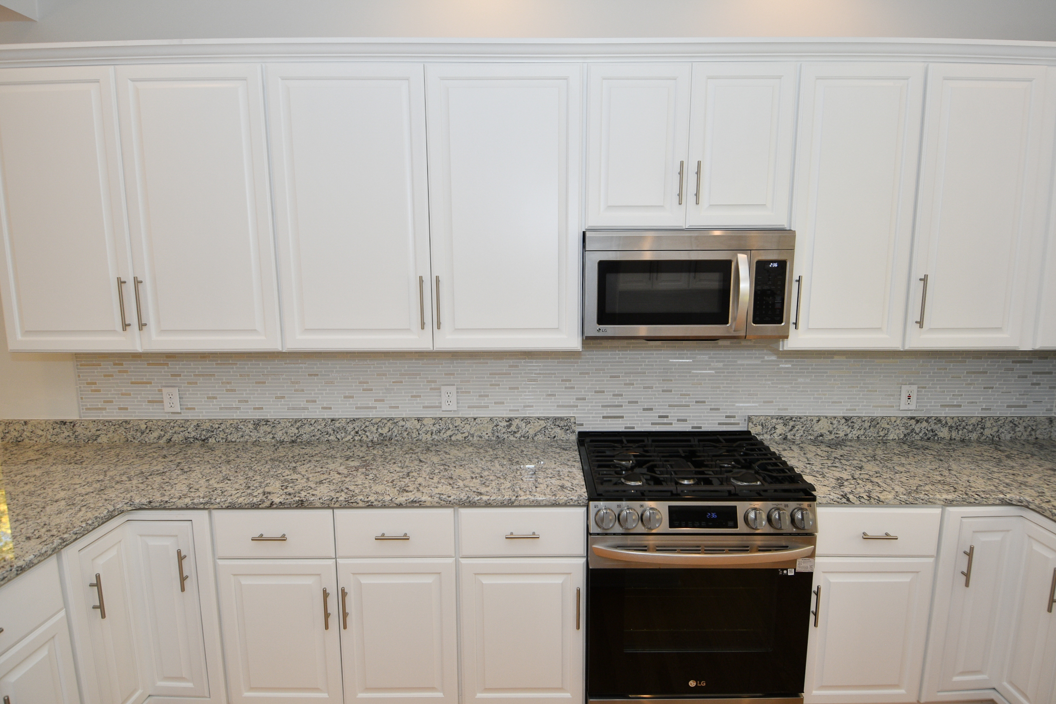 9316 Fall Creek Road Indianapolis, IN 46256 - Photo 17 of 79 Gallery Image 17