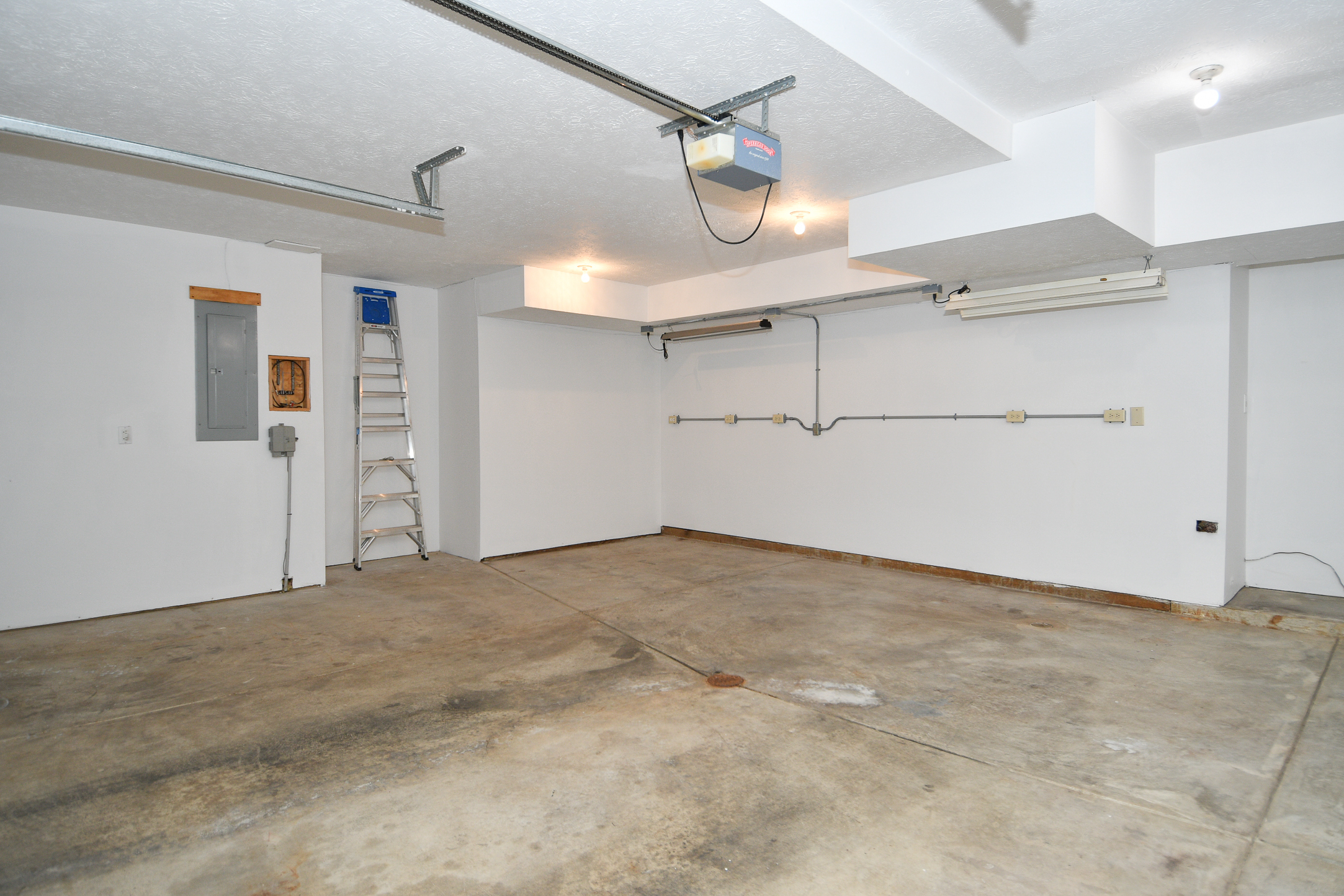 9316 Fall Creek Road Indianapolis, IN 46256 - Photo 65 of 79 Gallery Image 65