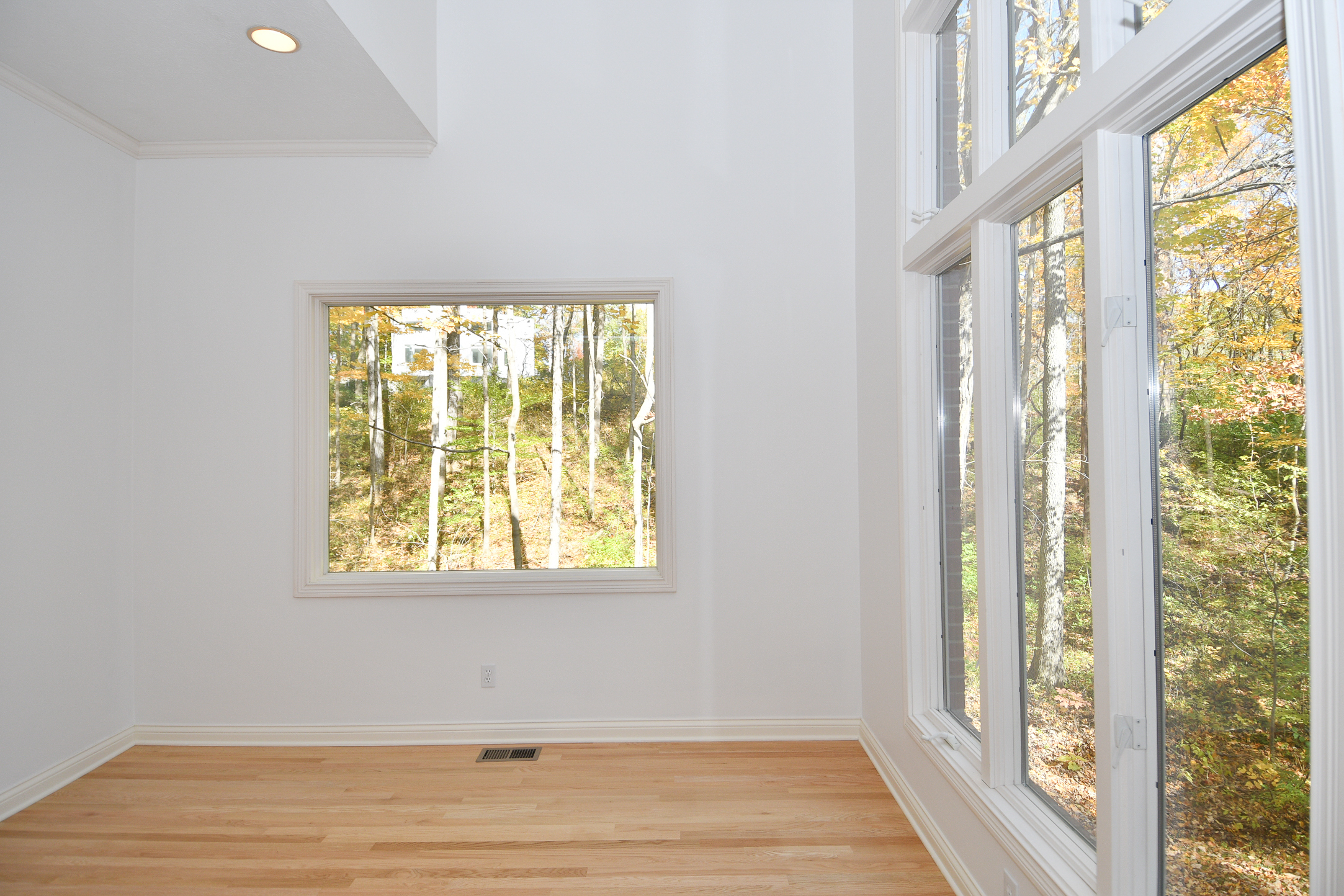 9316 Fall Creek Road Indianapolis, IN 46256 - Photo 10 of 79 Gallery Image 10