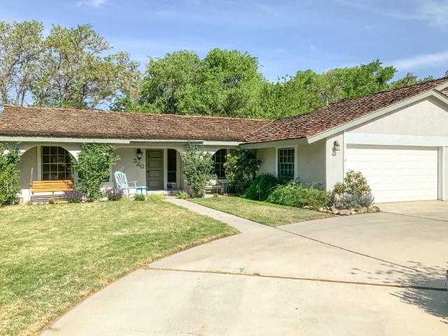 320 Ranch Road Bishop, CA 93514 - Photo 1 of 27 Gallery Image 1