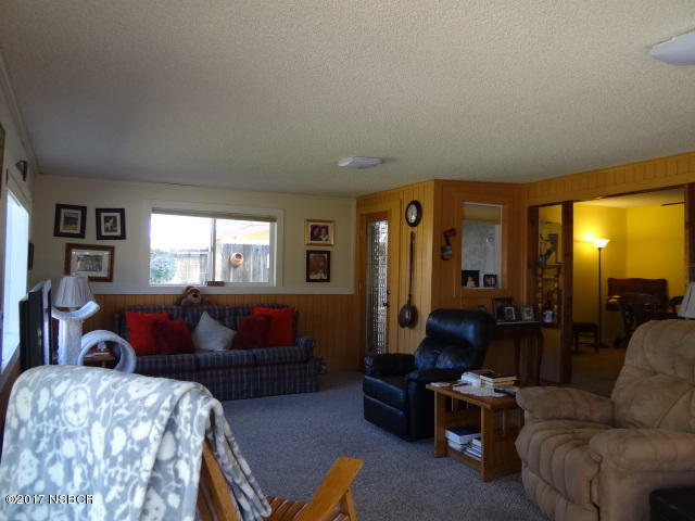3370 Constellation Road Lompoc, CA 93436 - Photo 6 of 16 Dawson 002