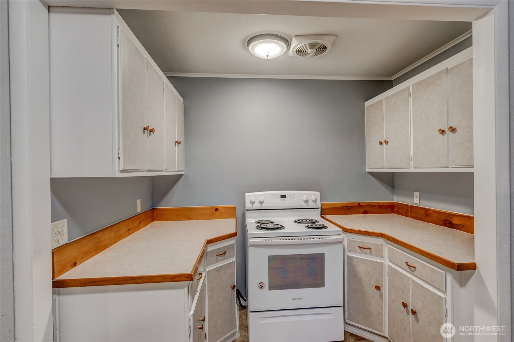 3100 Taylor Road, Unit 15 Oak Harbor, WA 98277 - Photo 33 of 38