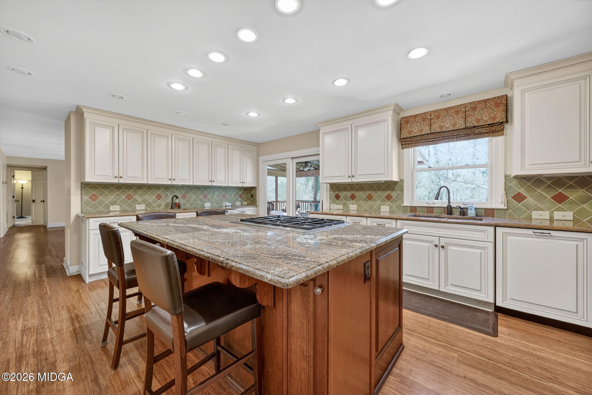 4716 Moor Park Macon, GA 31210 - Photo 4 of 49 _W7A1770